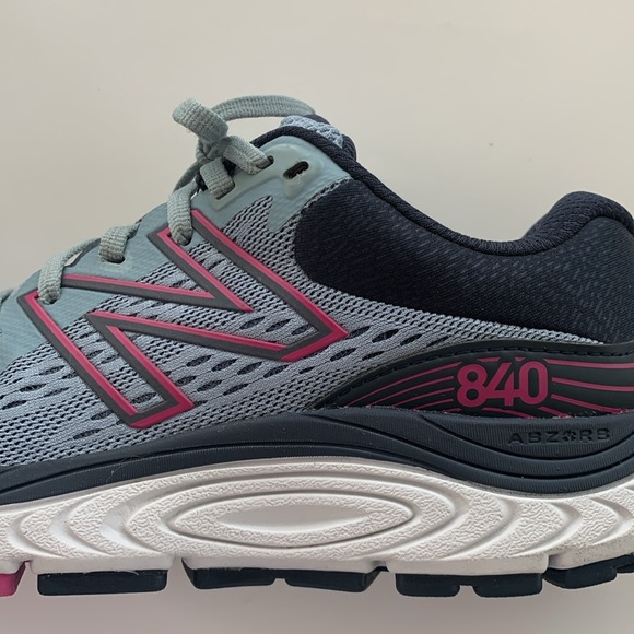 New Balance 840 Lightweight Walking Running Shoes , Size 7.5- Like New! - Picture 3 of 12
